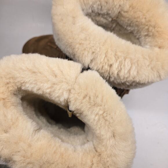 RJ's Fuzzies Suede Shearling Golden Tan Foldover-Top Fringed Cozy Boots, Size 10 - Picture 7 of 13